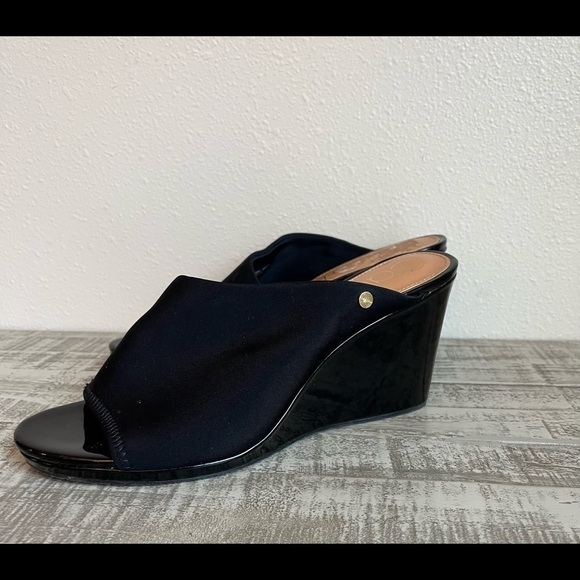 Calvin Klein Beanka Wedge - Picture 1 of 8